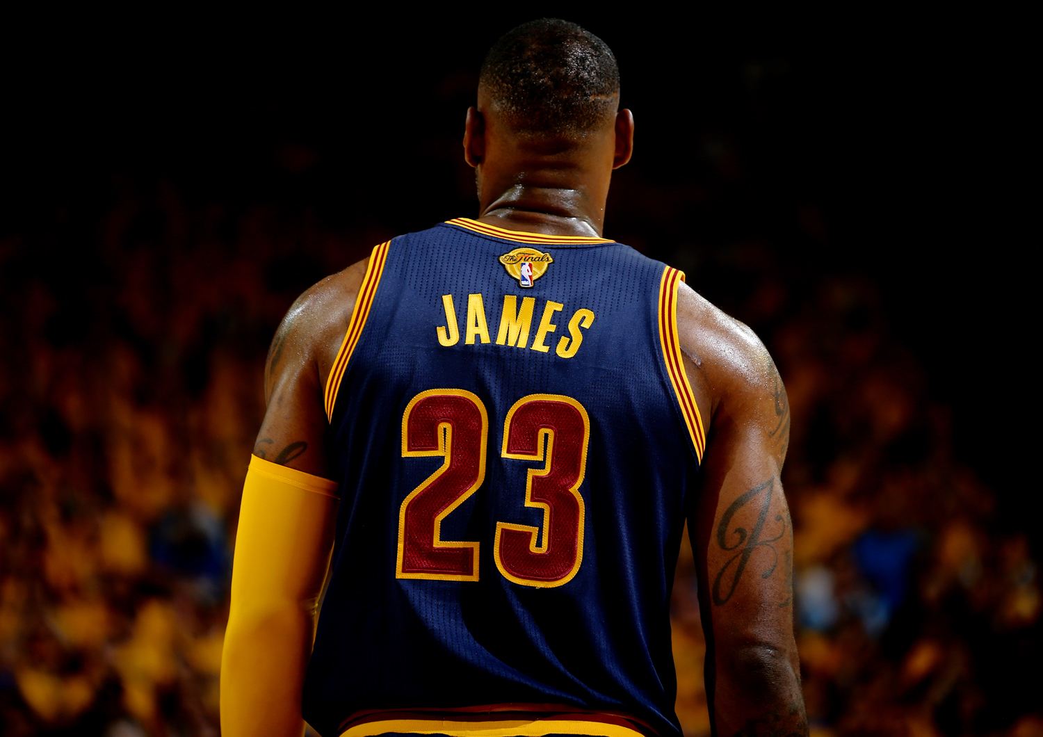 关于从今晚西汉姆调整名单以备欧冠到Ning在美国队比赛中出色防守，洛杉矶快船围绕全明星赛造点机会的信息体育游戏